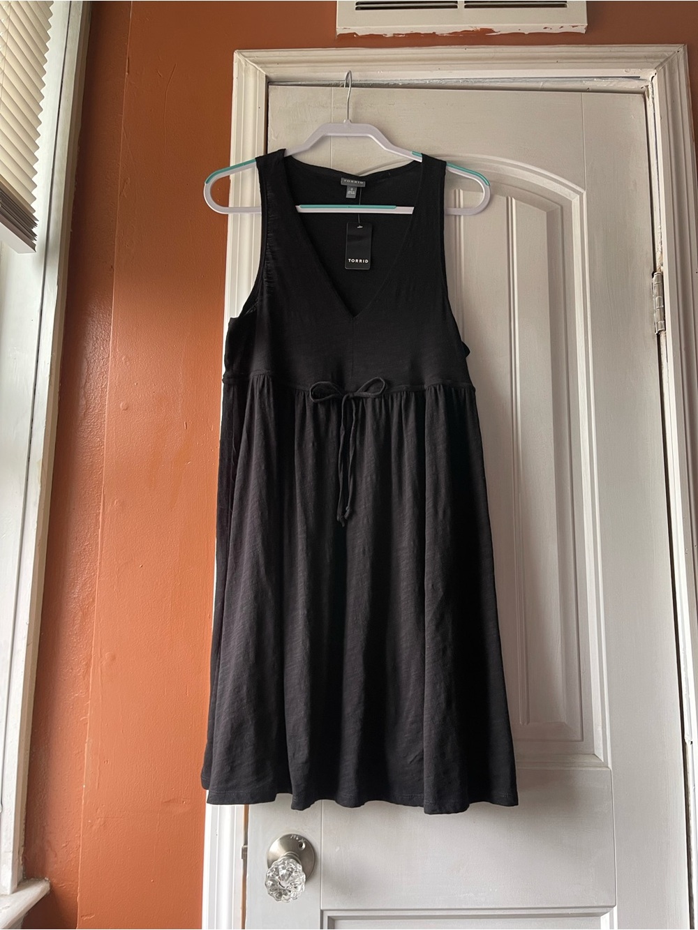 torrid Black V-Neck Sleeveless Midi Dress with Waist Tie